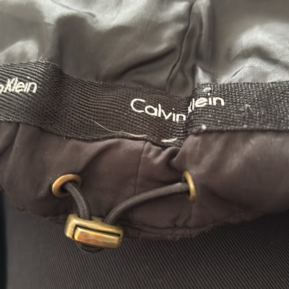 CALVIN KLEIN POFFER VEST - Picture 7 of 12